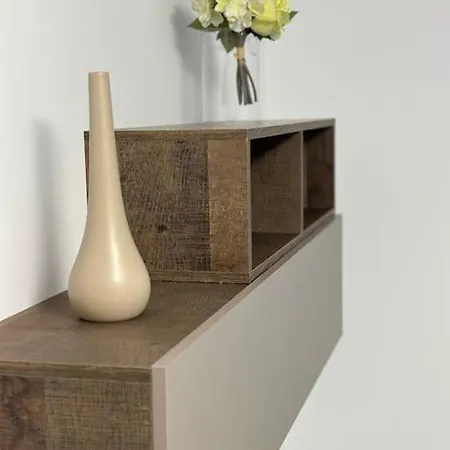 Apartament 3 Decomandat *