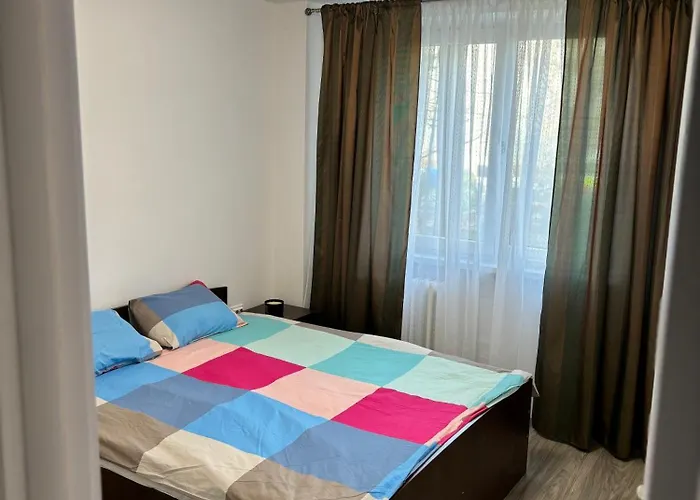 3 Decomandat * Bucureşti