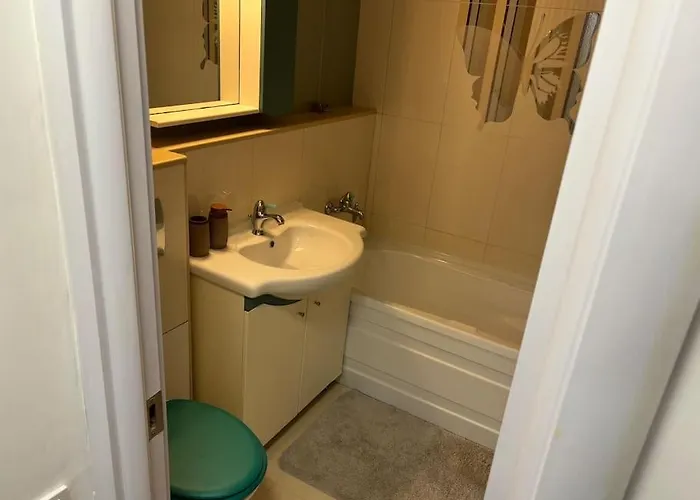 Apartament 3 Decomandat